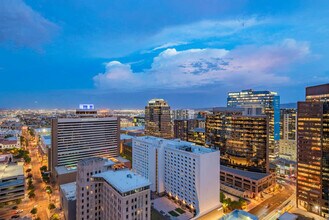 44 W Monroe St in Phoenix, AZ - Building Photo - Building Photo