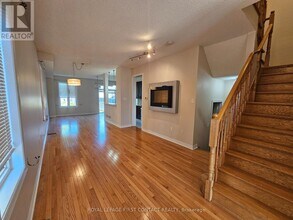 4692 Centretown Way in Mississauga, ON - Building Photo - Building Photo