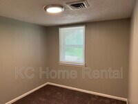 1114 E Myrtle St photo'