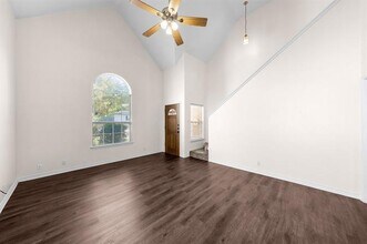 324 Tolbert Ave in Sherman, TX - Building Photo - Building Photo