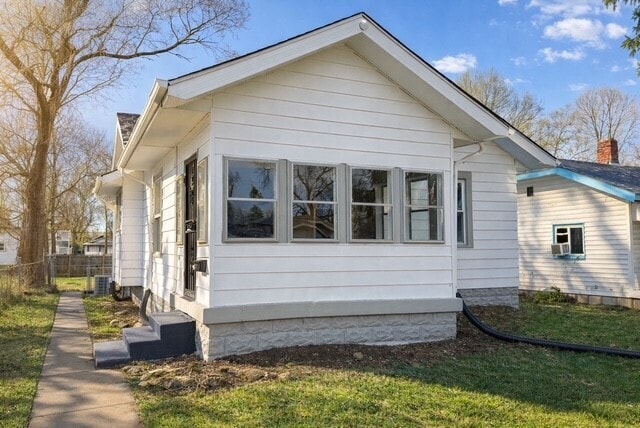 property at 1419 W 22nd St