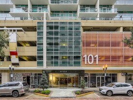 101 S Eola Dr, Unit 1007 in Orlando, FL - Building Photo