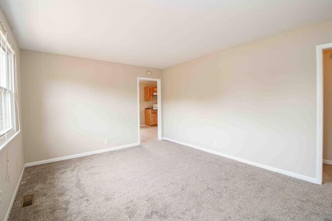 808 Helton Dr in Clarksville, TN - Building Photo - Building Photo