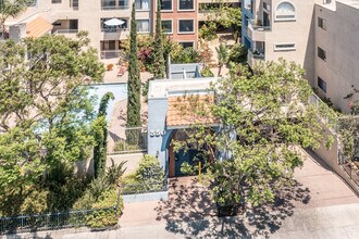 550 Orange Ave in Long Beach, CA - Building Photo - Building Photo