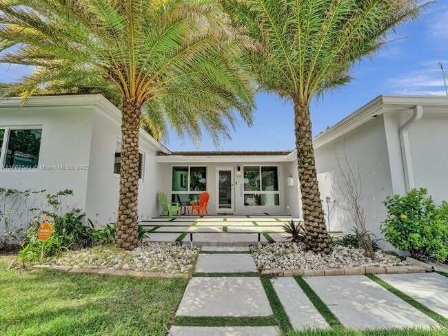 property at 1108 Tangelo Isle