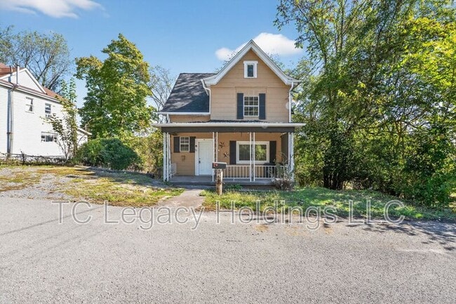 109 Howard St in Fairmont, WV - Building Photo - Building Photo