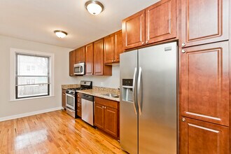 5075 N Wolcott Ave in Chicago, IL - Foto de edificio - Building Photo