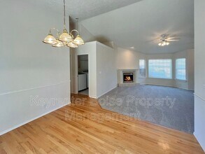 2626 S Gold Bar Way in Meridian, ID - Building Photo - Building Photo