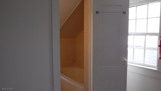 14 Elm St in Morristown, NJ - Building Photo - Building Photo