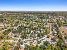 27881 New York St in Bonita Springs, FL - Building Photo