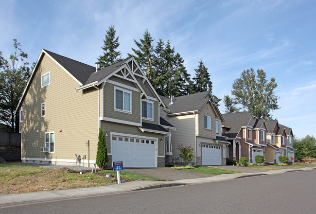 Meridian Greens in Puyallup, WA - Building Photo - Building Photo