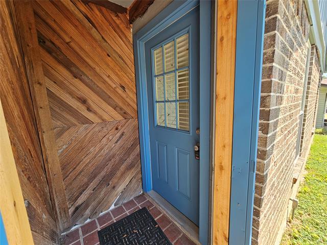 10377 Country Club Dr in Dallas, TX - Building Photo - Building Photo