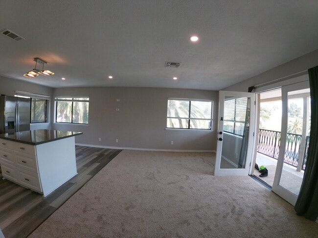 17350 Pinnell St, Unit Unit A in Lake Elsinore, CA - Building Photo - Building Photo