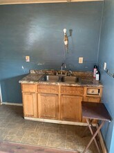 3961 Logan Ave in Waterloo, IA - Foto de edificio - Building Photo