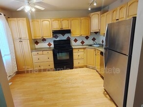 169 Roseland Villge NW in Edmonton, AB - Building Photo - Building Photo