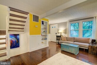 11564 Ivy Bush Ct in Reston, VA - Building Photo - Building Photo