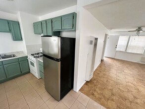 10560 Fenwick St in Los Angeles, CA - Building Photo - Building Photo