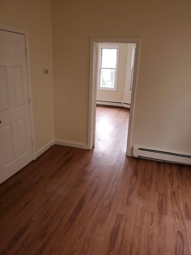 133 Winter Ave, Unit 2 in Staten Island, NY - Building Photo - Building Photo