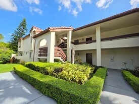 9060 SW 125th Ave in Miami, FL - Building Photo