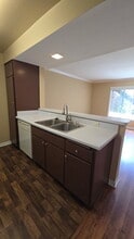 338 S Arroyo Dr, Unit B in San Gabriel, CA - Building Photo - Building Photo