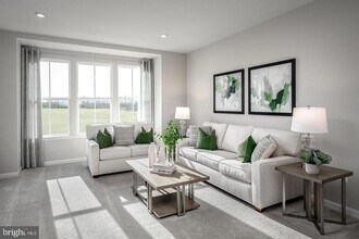 4927 DUNHAVEN Dr in Fredericksburg, VA - Building Photo - Building Photo