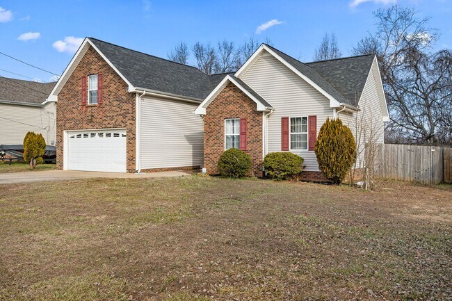 3501 Sandpiper Dr in Clarksville, TN - Building Photo - Building Photo