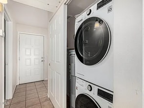 4354 N 82nd St, Unit 234 in Scottsdale, AZ - Building Photo - Building Photo