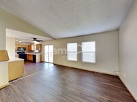 3969 Eastrise Dr in Groveport, OH - Foto de edificio - Building Photo