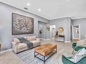 14304 S Royal Cove Cir in Davie, FL - Building Photo - Building Photo