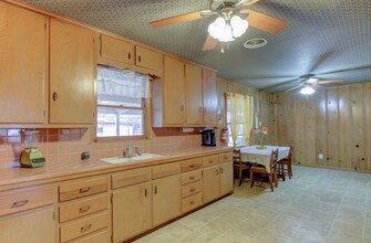 2408 N 49th St in Waco, TX - Building Photo - Building Photo