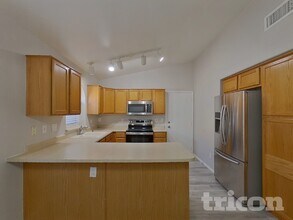 21854 N Braden Rd in Maricopa, AZ - Building Photo - Building Photo