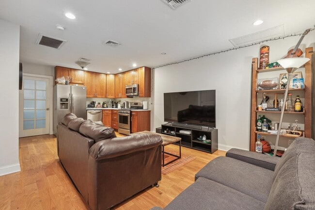 625 Bloomfield St in Hoboken, NJ - Building Photo - Building Photo