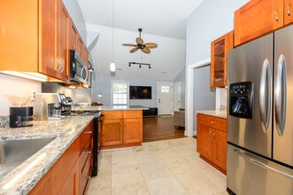 2660 Roslyn Ave in Charlotte, NC - Foto de edificio - Building Photo