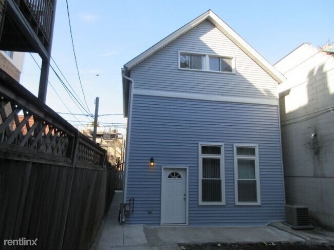 1450 W Barry Ave-Unit -# Ch in Chicago, IL - Building Photo - Building Photo