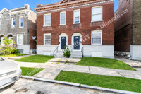 521-523-523 Fassen St photo'