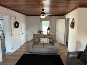 33574 Washington Dr in Yucaipa, CA - Foto de edificio - Building Photo