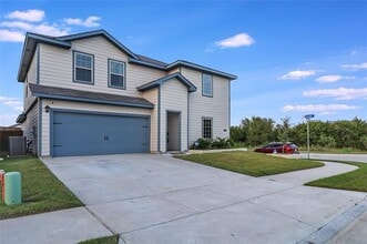823 Coastline Wy in Princeton, TX - Building Photo - Building Photo