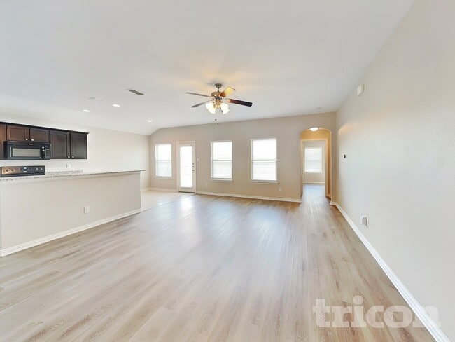 9100 St Barts Rd in Fort Worth, TX - Building Photo - Building Photo