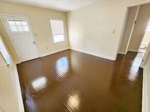 1200 W Lincoln Ave in Albany, GA - Building Photo - Building Photo