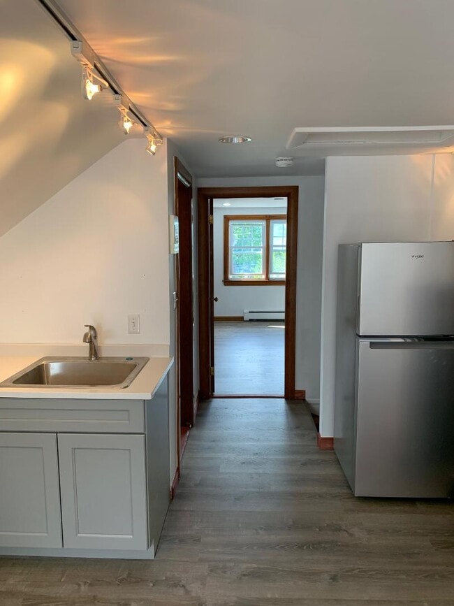139 Pratt Rd, Unit #3 in Fitchburg, MA - Building Photo - Building Photo