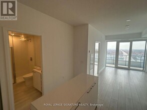 260 Malta Ave. in Brampton, ON - Building Photo - Building Photo