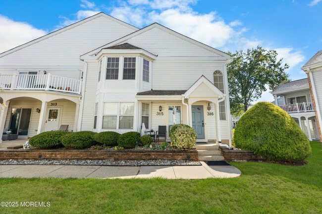 property at 316 Tulip Ln