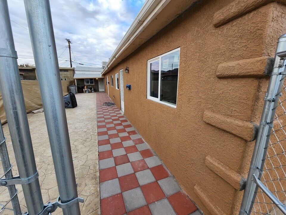 3919 Lincoln Ave in El Paso, TX - Foto de edificio