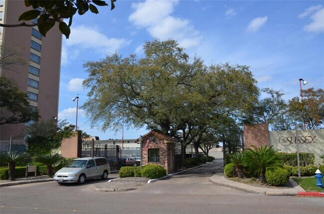 7510 Hornwood Dr in Houston, TX - Building Photo - Building Photo
