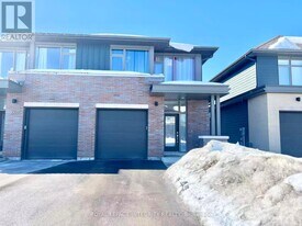 863 Moses Tennisco St in Ottawa, ON - Building Photo