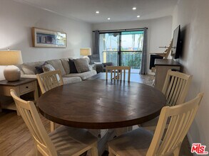 26664 Seagull Way in Malibu, CA - Building Photo - Building Photo