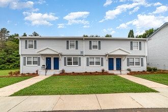Nu Salisbury South in Salisbury, NC - Building Photo - Building Photo