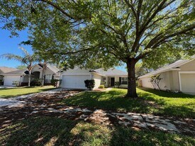 8382 Stelling Dr S in Jacksonville, FL - Building Photo
