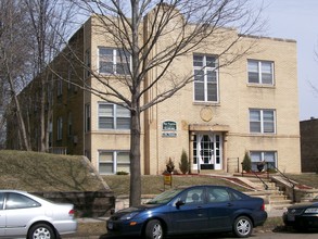 1947 Grand Ave in St. Paul, MN - Building Photo - Building Photo