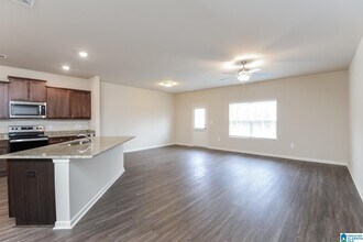 250 Smith Glen Dr in Springville, AL - Building Photo - Building Photo